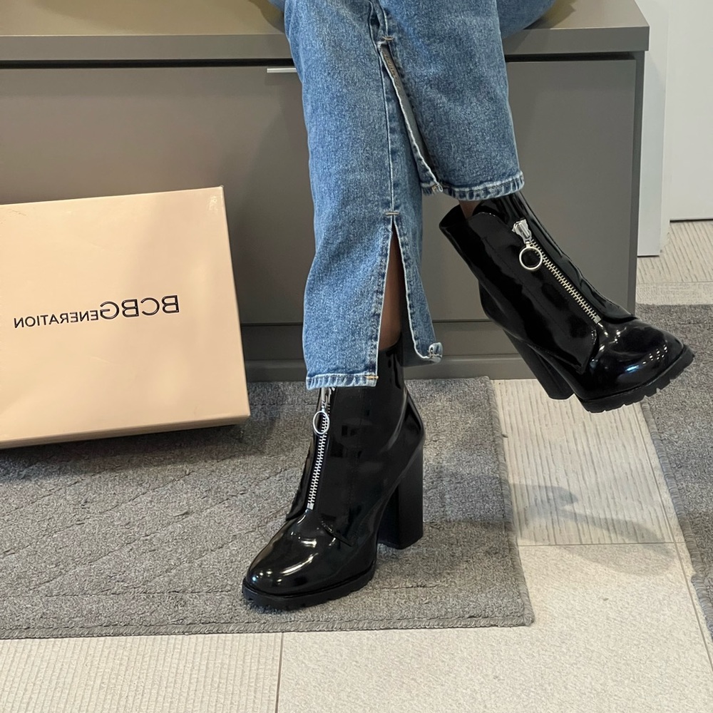 BCBGeneration Pilas Booties Black